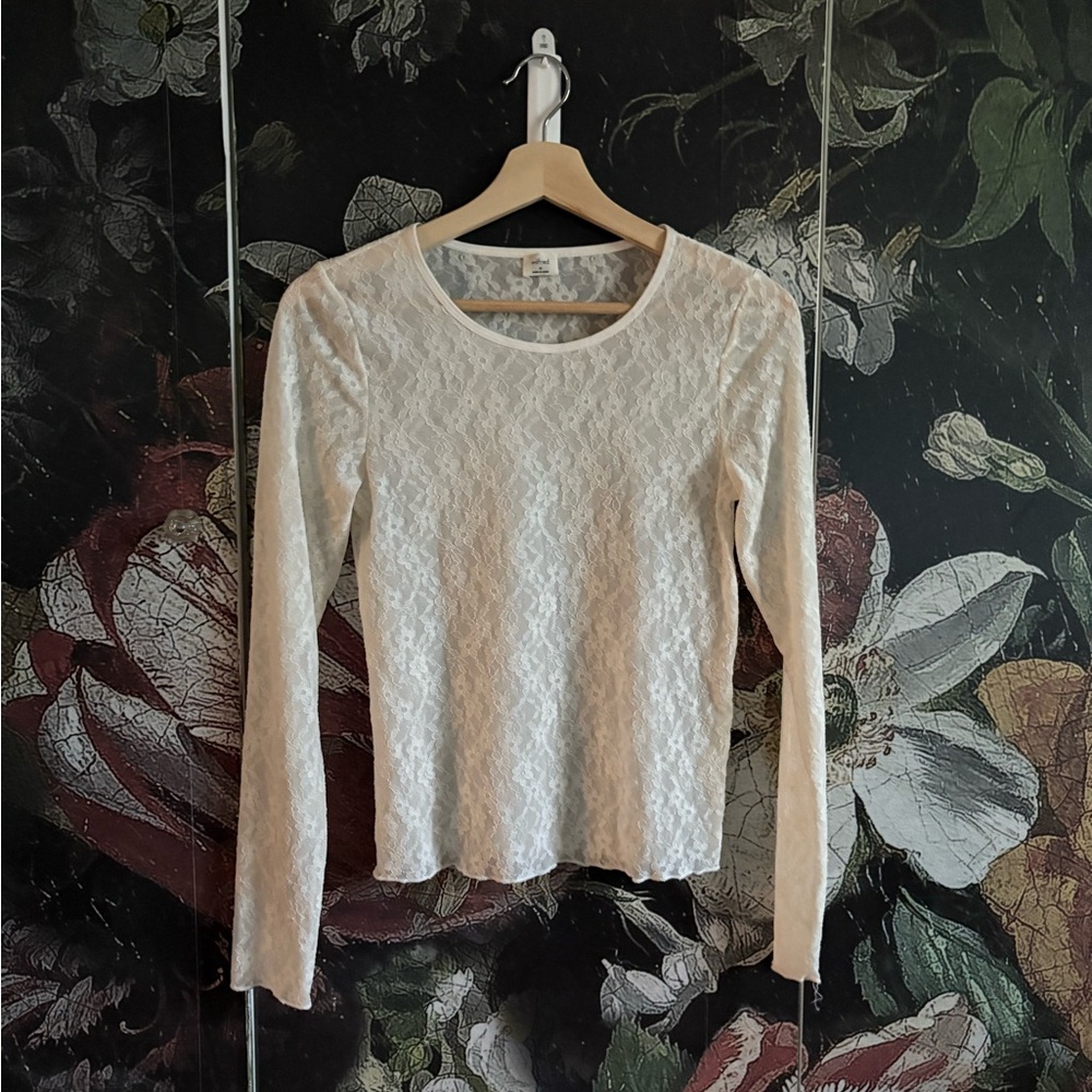 Aritzia Wilfred White Lace Long Sleeve Top